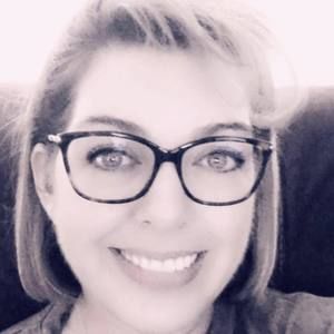 Meet your Posher, Monica